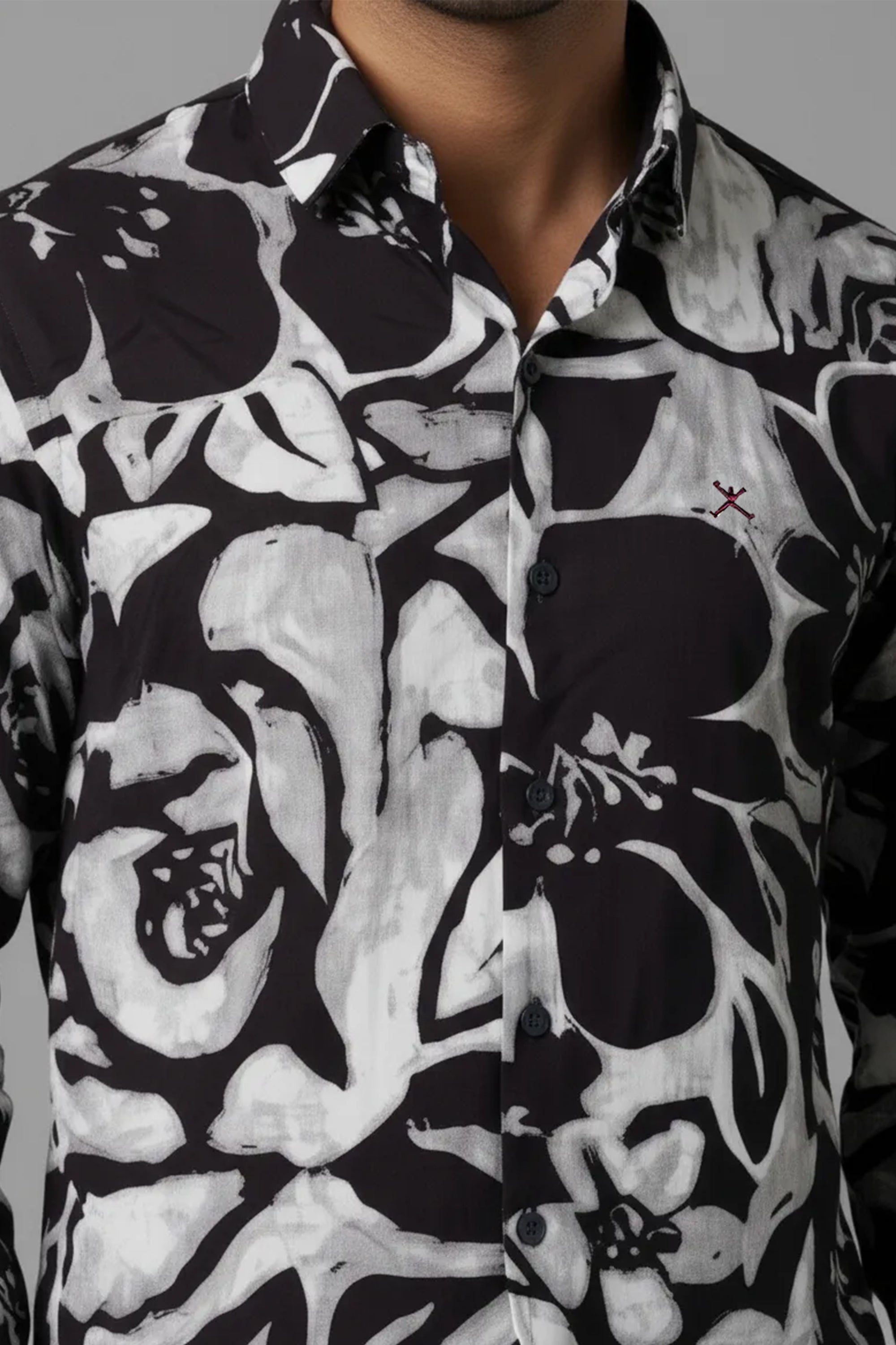 Slim Fit Printed L/S Shirt