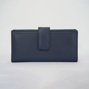 photo_6224010831927032927_y