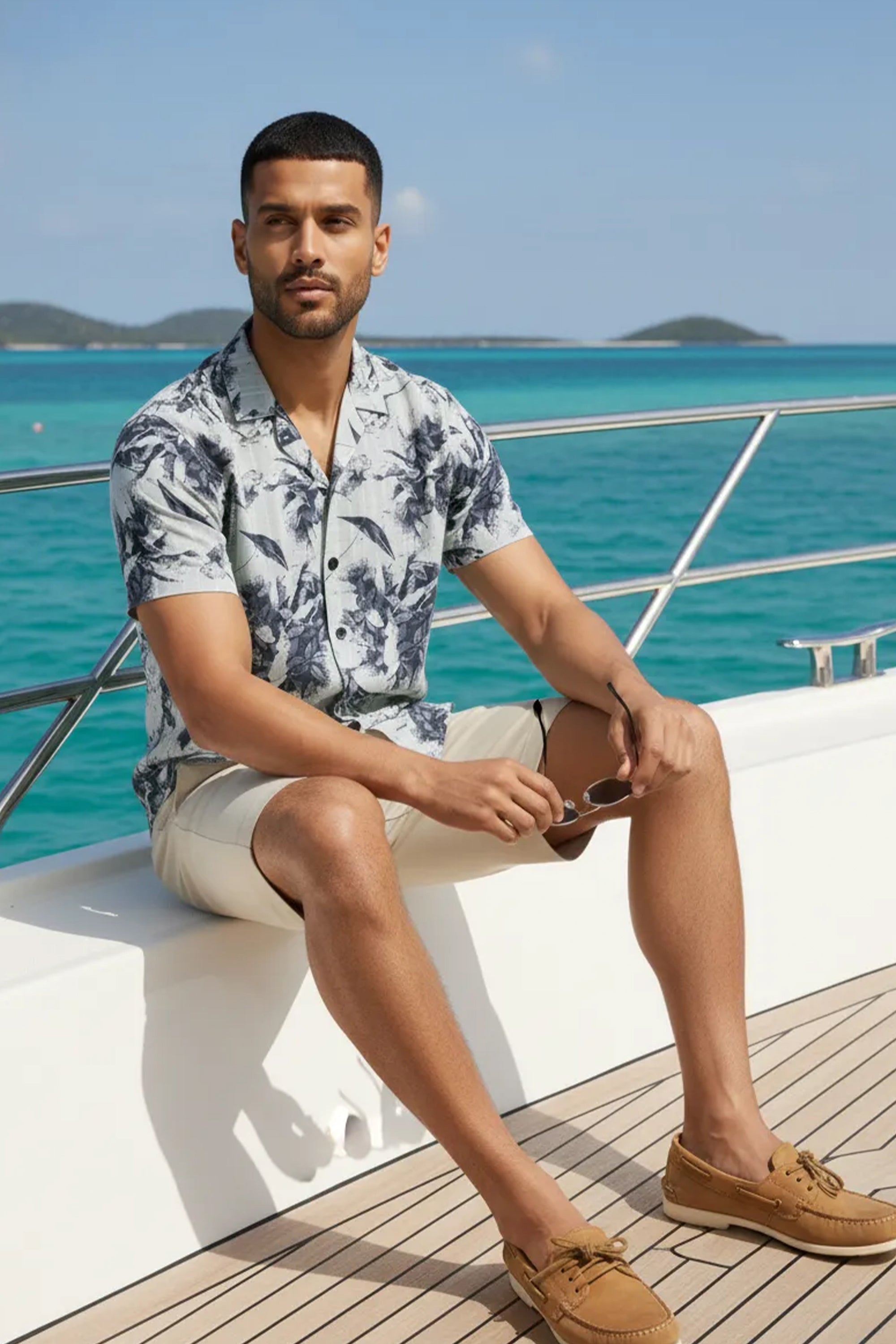 Slim Fit Fern Printed S/S Shirt