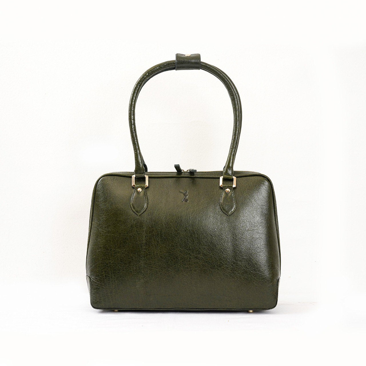 photo_6107072697956677946_y