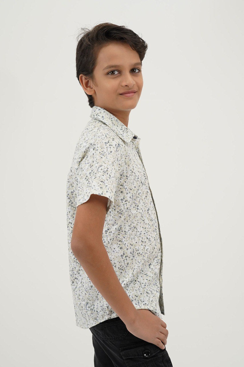 photo_6107261023682672850_y