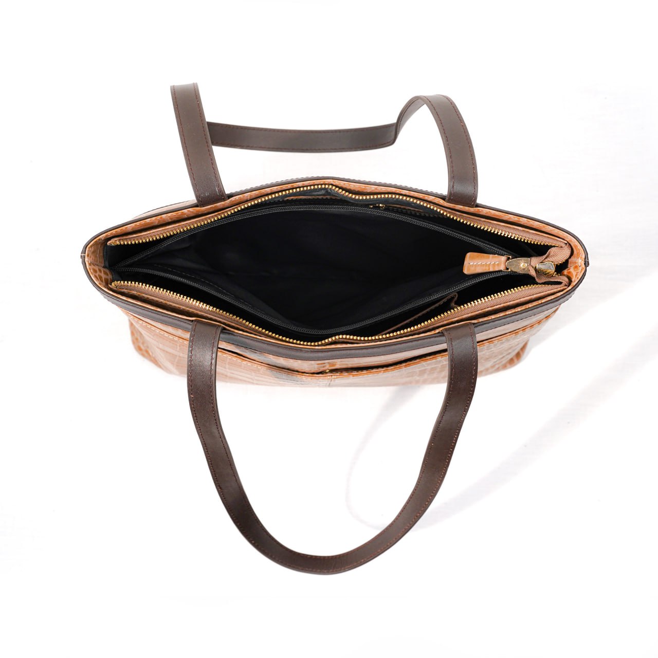 photo_6118301645138934953_y