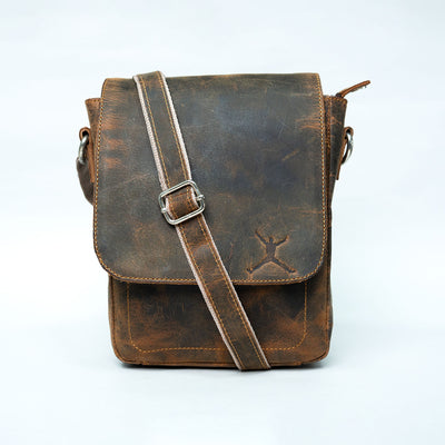 Oil Pull up Saddle Leather Messenger Bag - Dark Brown