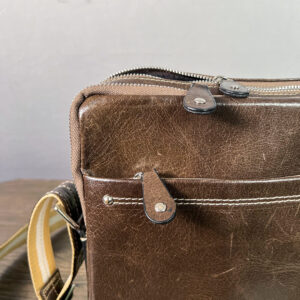 Leather Messenger Bag - Reseda Green